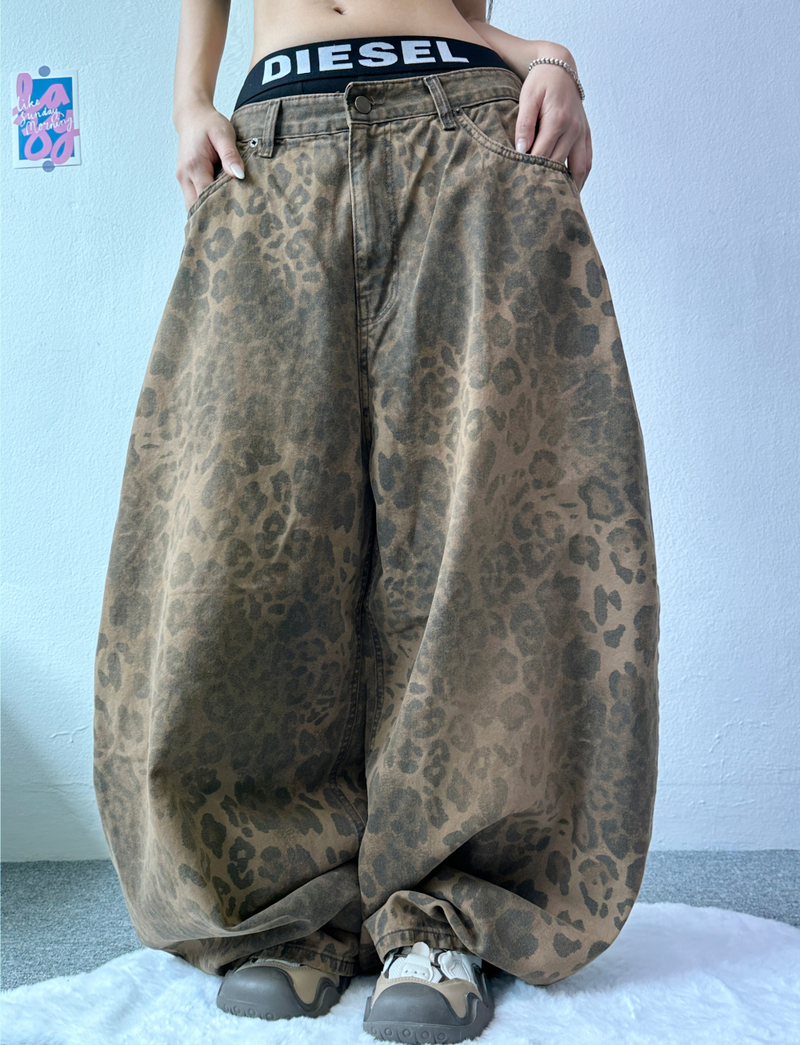 HIDDEN POCKET LEOPARD SPOT BALLOON DENIM🤎💚 - 2 COLORS