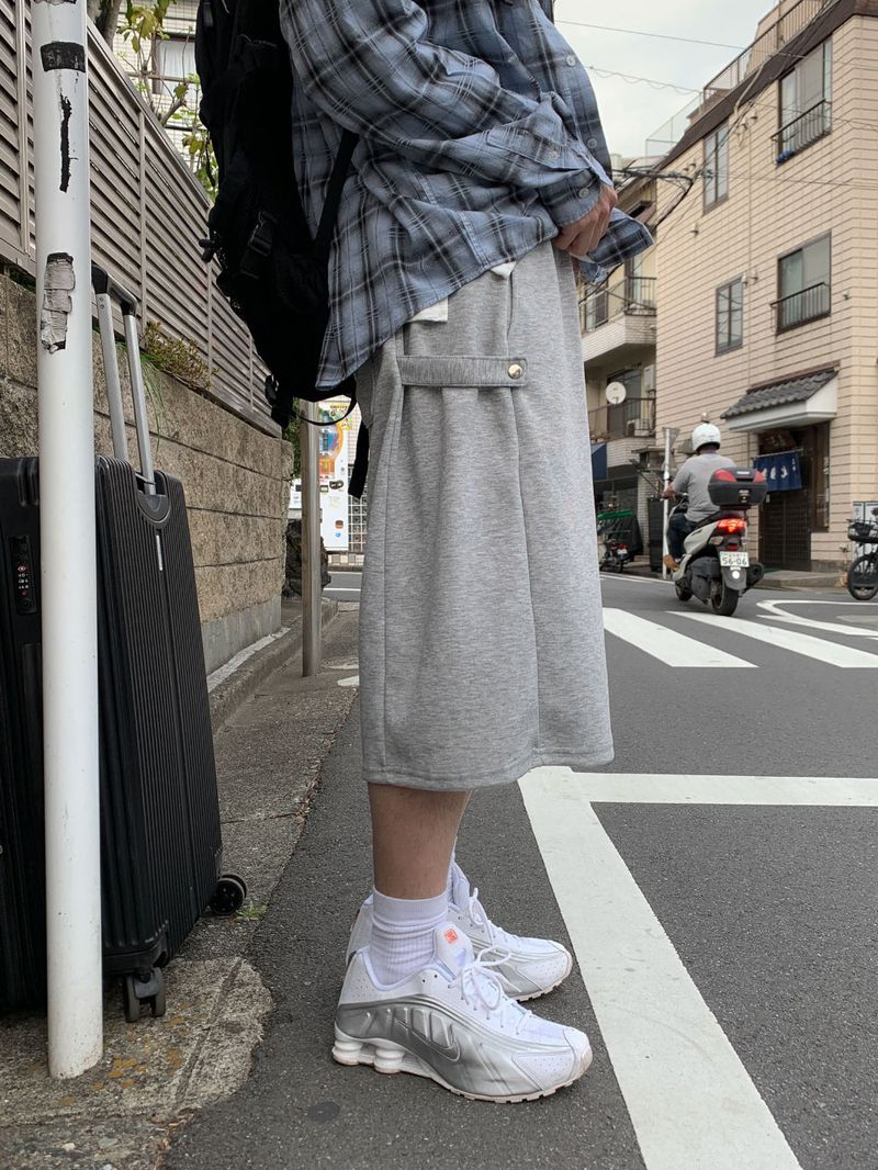 WHAT A LOOK（ワット ア ルック）の「コンビニ サイドスナップ バミューダパンツ（パンツ）」