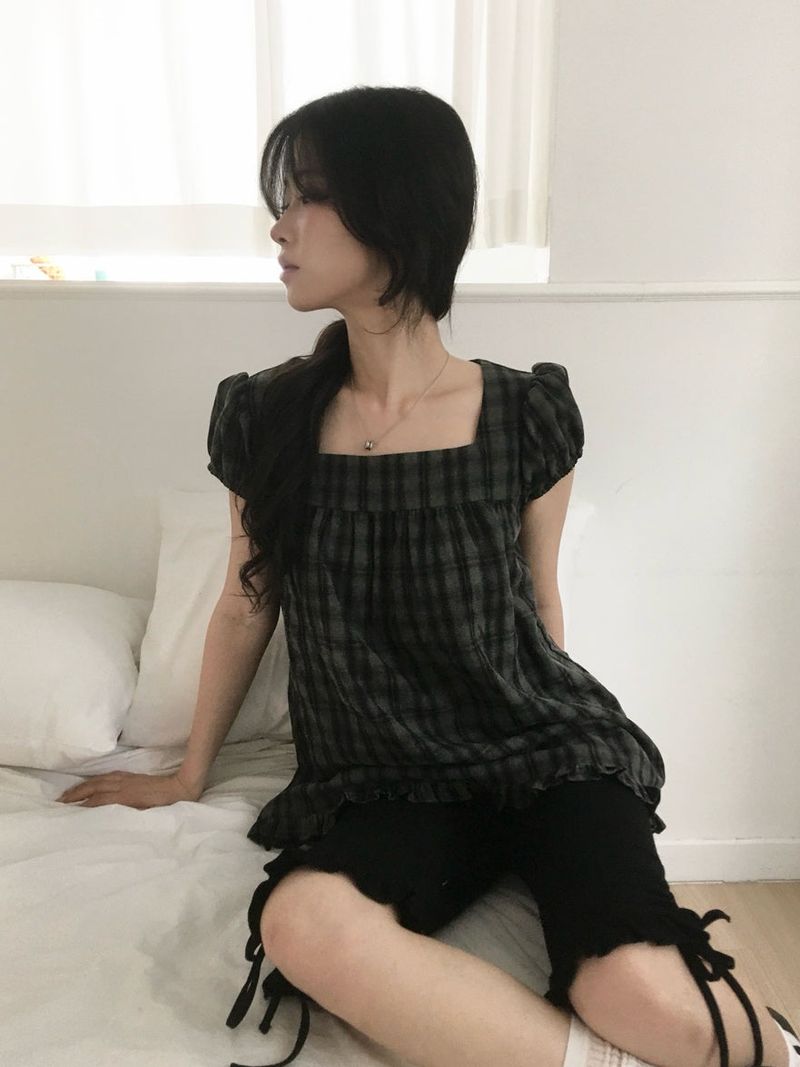 moroi（モロイ）の「Plaid Blouse（Tops）」