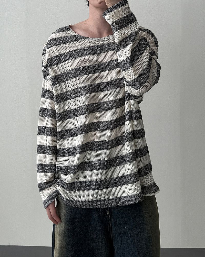 Lure shoulder snap stripe knit