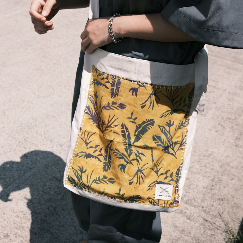 [Patchwork Canvas Bag] Banana Leaves - Mustard