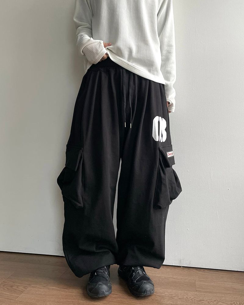 Embley Cargo Sweatpants