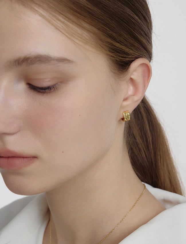26SS★ Triple Silver Cutout One-Touch Earrings S