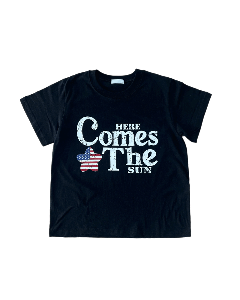 GUSTA（グスタ）の「Tiny Summer Comes Strar Lettering Half Sleeve T-shirt（Tops）」