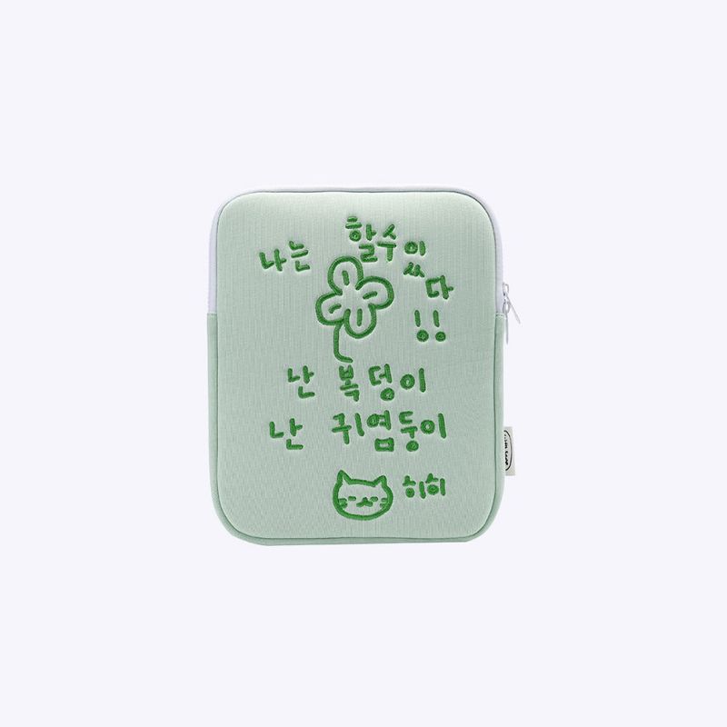 withsome（ウィズサム）の「[withsome made] イズマイライフ – アイキャンドゥーイットアイパッドポーチ（スマホグッズ/小物）」
