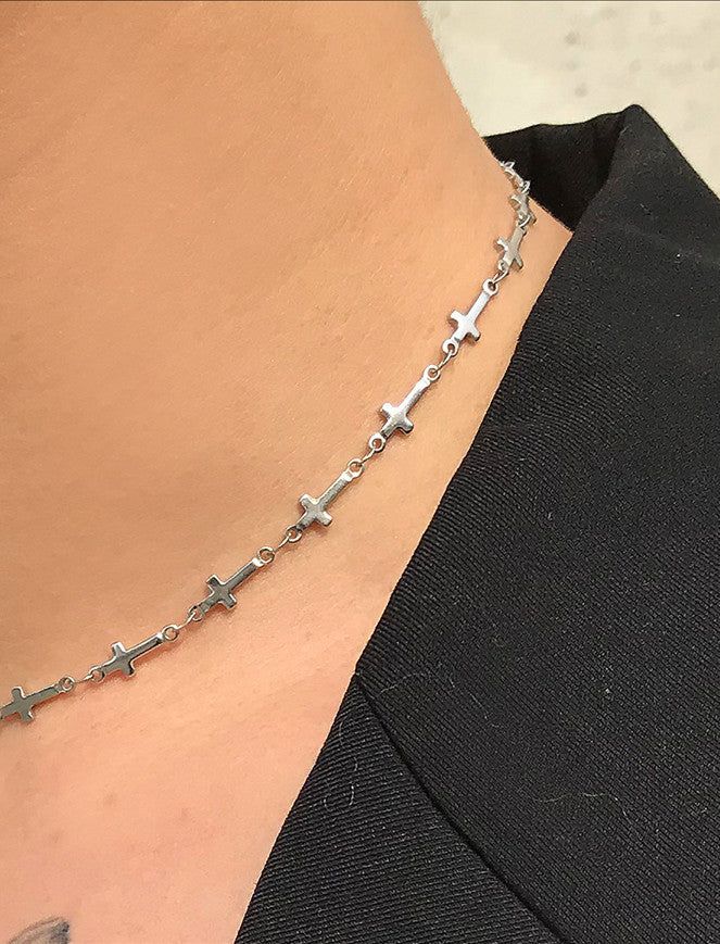 No.7995 short cross necklace