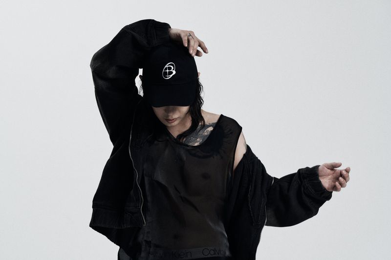 Logo symbol ball cap - black