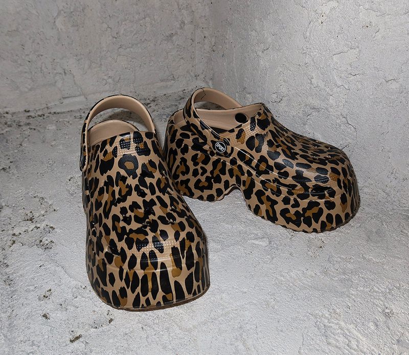 Leopard Print Platform Clog Whole Hoop Slippers