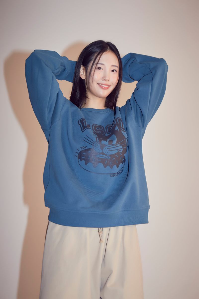discocat donut sweats_bl