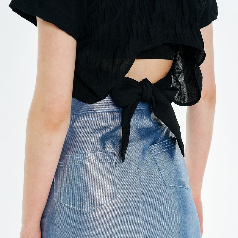 Back Open Ribbon Strap Shirt [Black]