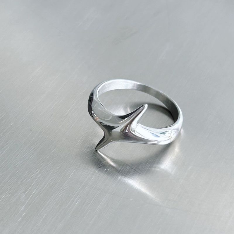 FADE MEET（フェードミート）の「Folded Apex Ring（Accessories）」