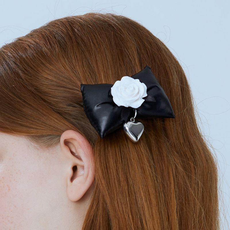 ROSE PADDED RIBBON PIN (BLACK)