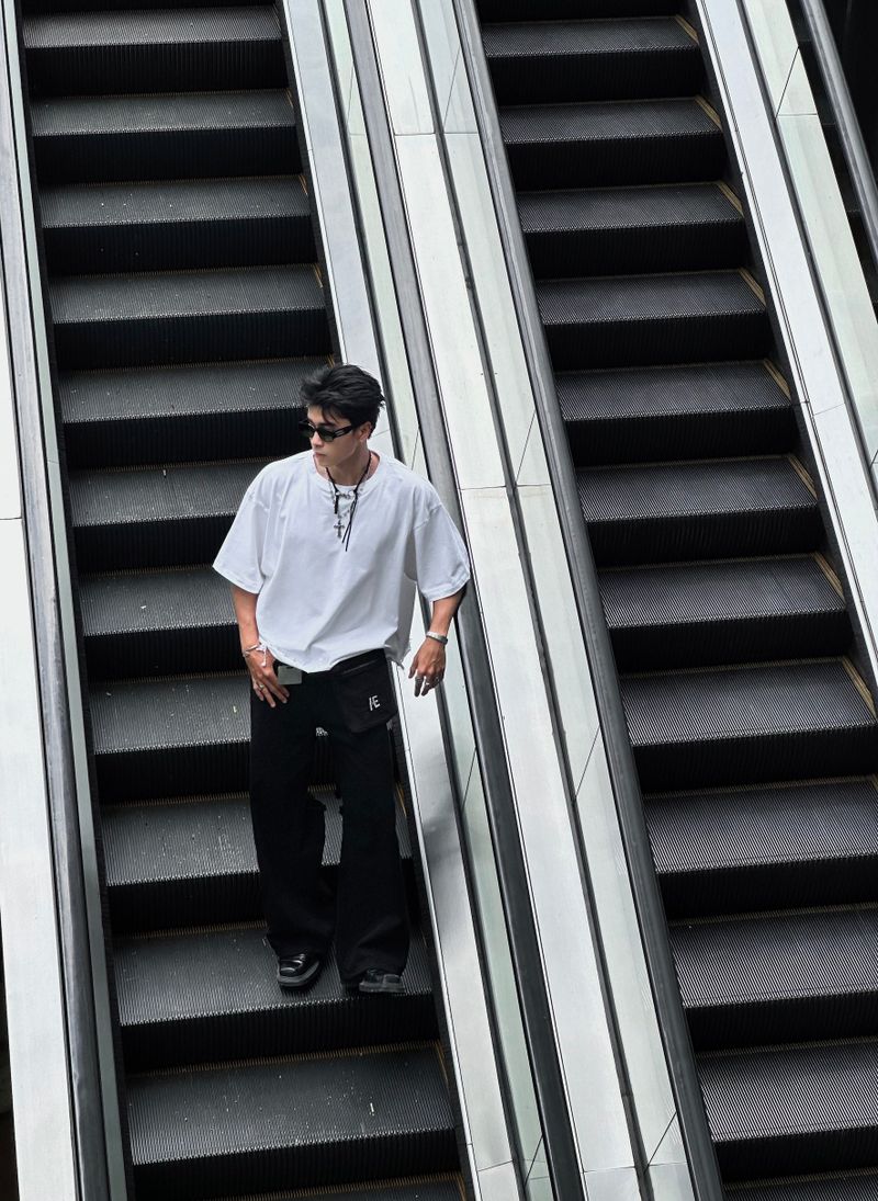 ATLU - Distressed - Tshirt (white/black)