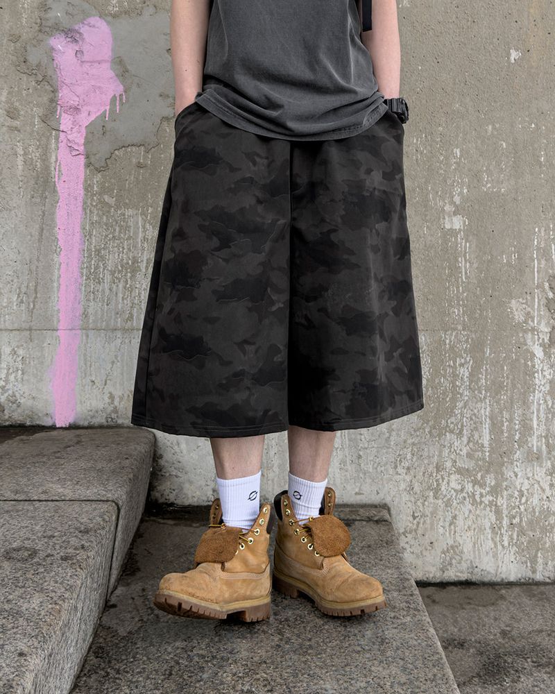 Bento Camo Bermuda Pants