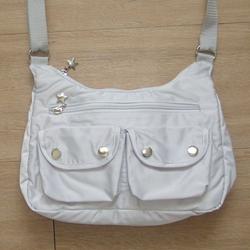 Star cloud sling bag _ Grey