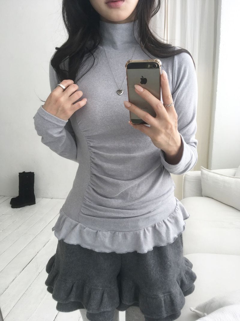 fleece frill shorts