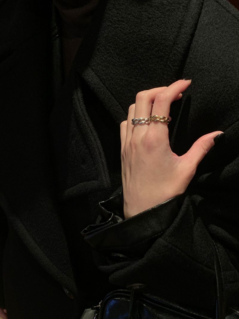 After Dawn（アフター ドーン）の「TWISTED DEW GOLD RING（Accessories）」