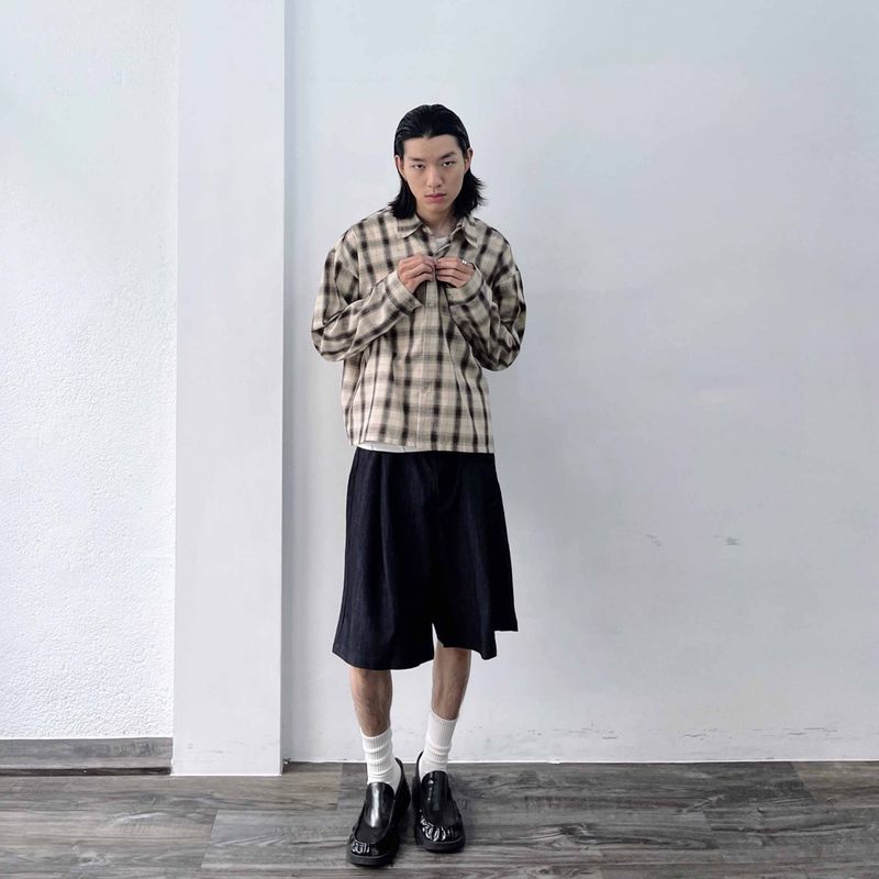 Retro Cropped Plaid Shirt