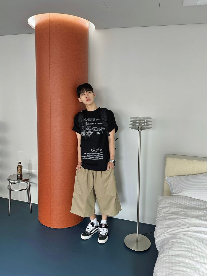 Tommy Diagonal Pocket Stitch Bermuda Pants 4C