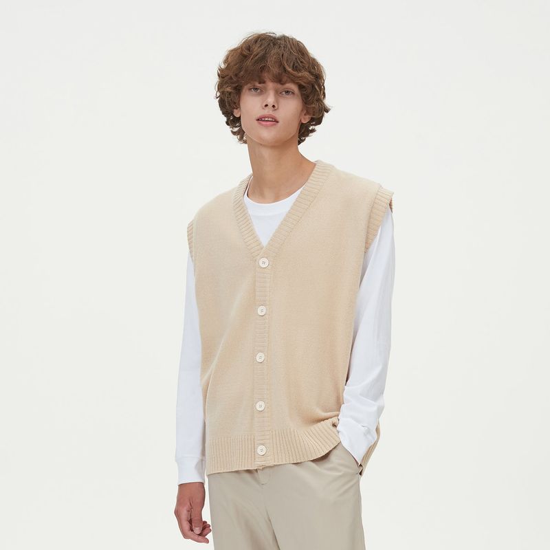 BUTTONS KNIT VEST_BEIGE
