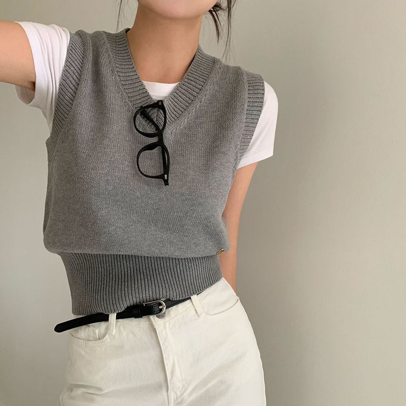 [Bellide made] Old money V-neck knit vest