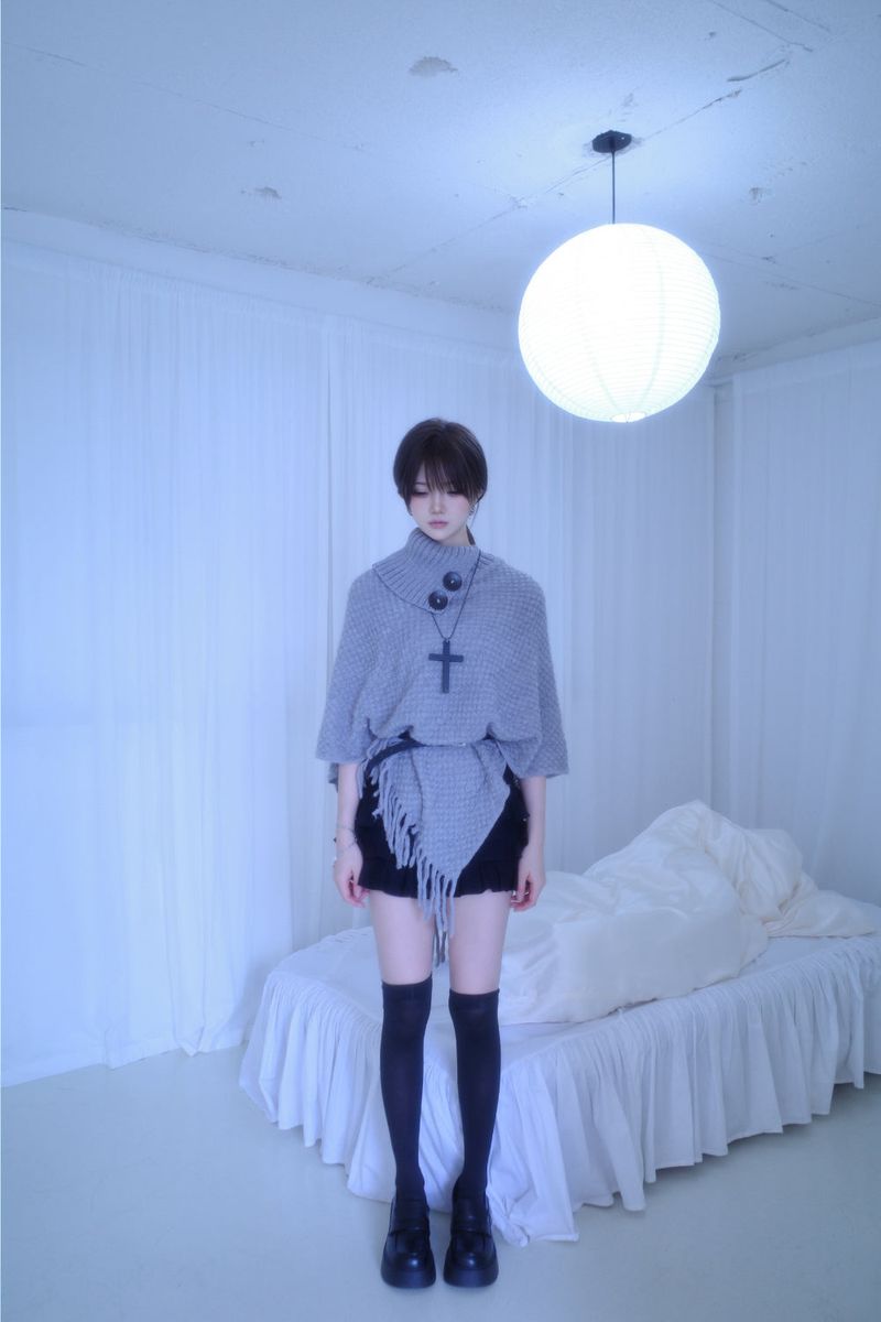 Yui button knit cape (3color)