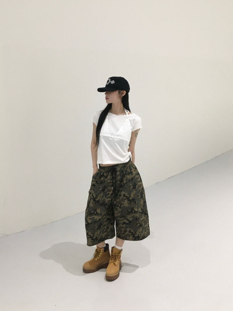 Fix Rivet Halterneck T-shirt (2c)