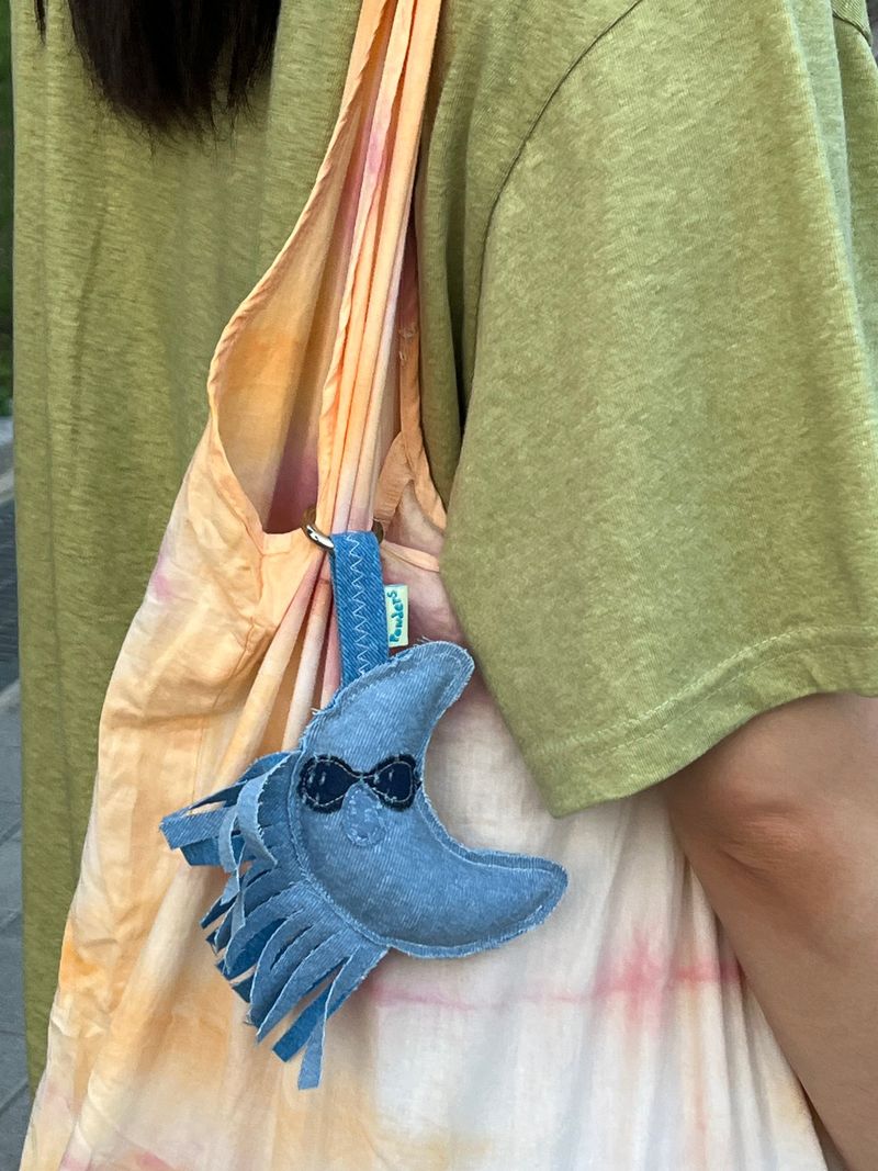 Blue Friends Keyring-moon