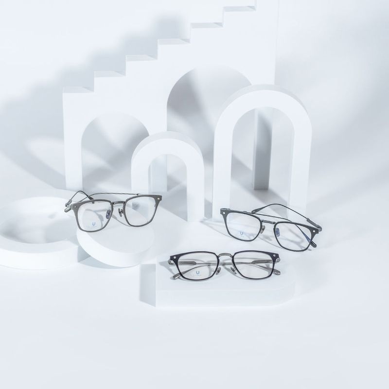 Knouun Square titanium glasses CODE. 104. A Navy N Silver