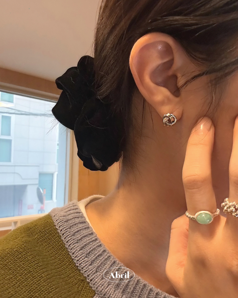 Mini Danish Earrings (2 color)