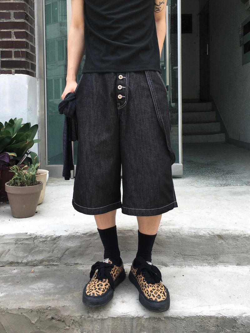 Jane Rop Non-Fade Bermuda Denim Pants 2C