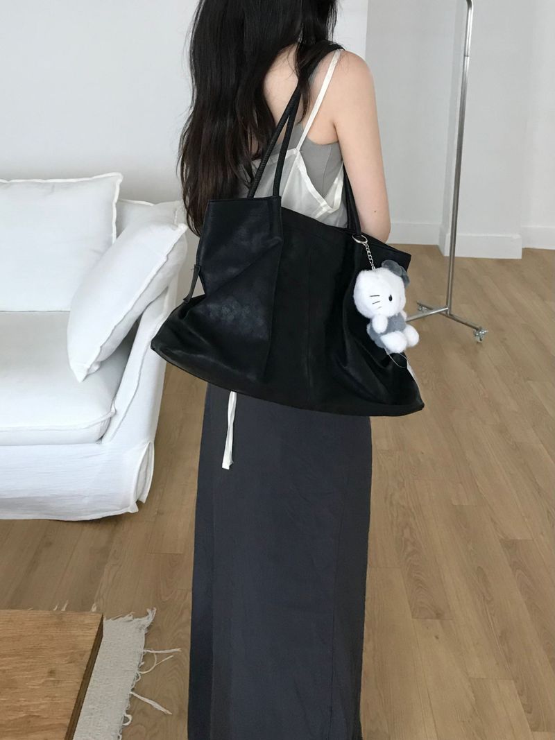 Miller Shoulder Bag (2 colors)