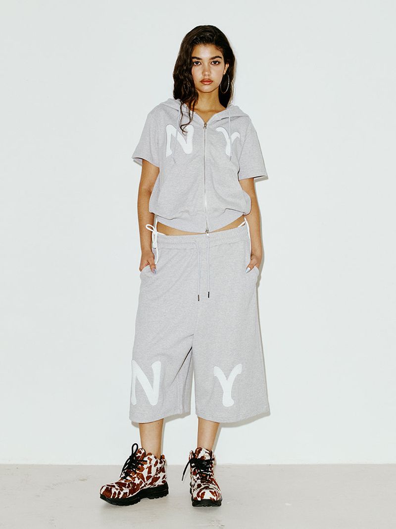 NY APLIQUE SS HOOD ZIP UP GREY