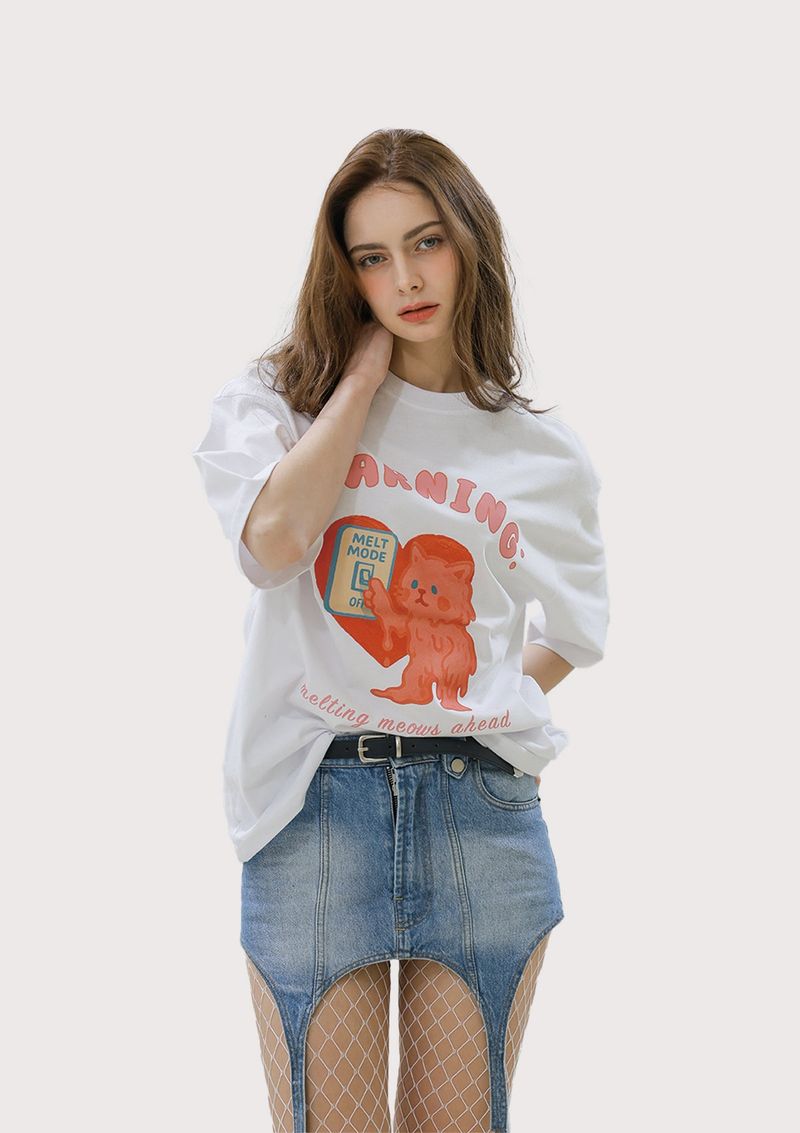 cottonrebirthclub（コットンリバースクラブ）の「メルティングキャットオーバーTシャツ (4color)（トップス）」