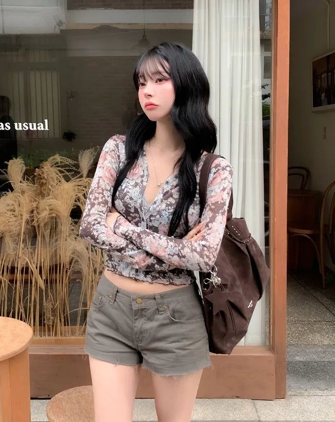 Star Stud Shirring Shoulder Bag