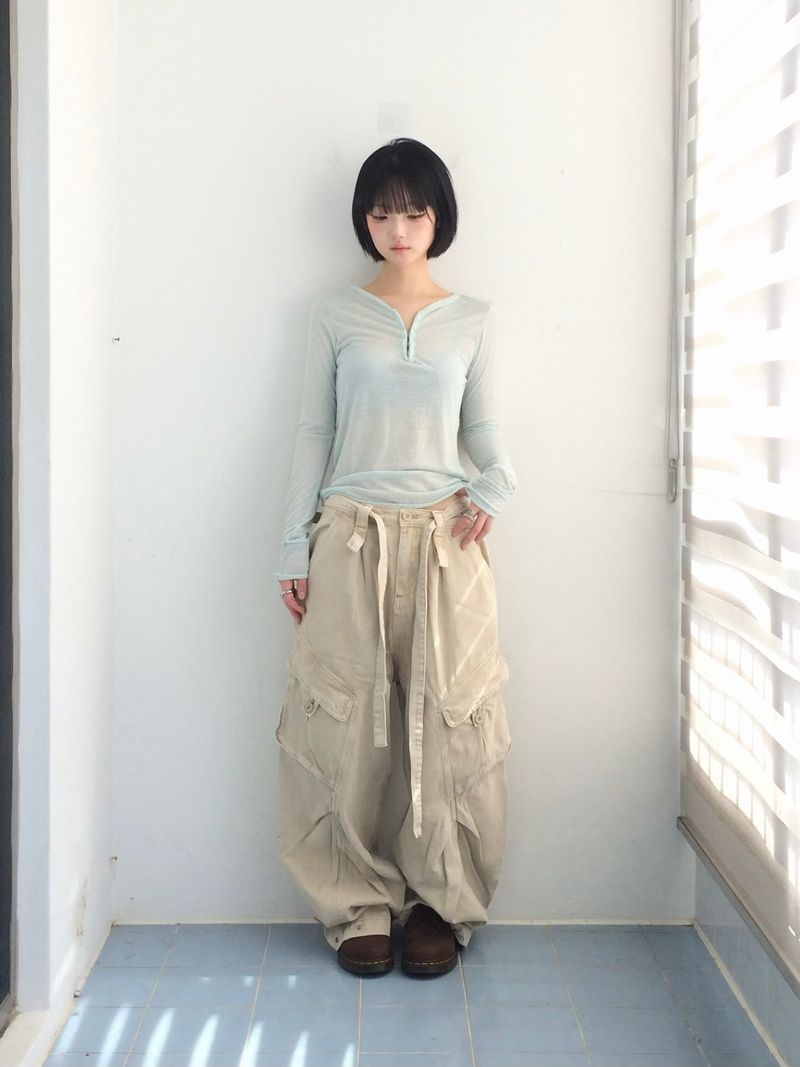 Pocket cargo strap pants