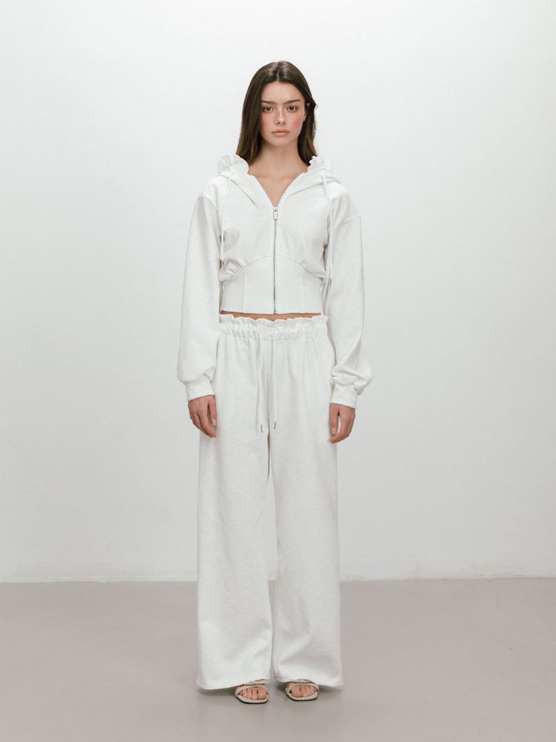MOIFAIRE（モイフェア）の「BAKE WIDE PANTS / WHITE（Pants）」