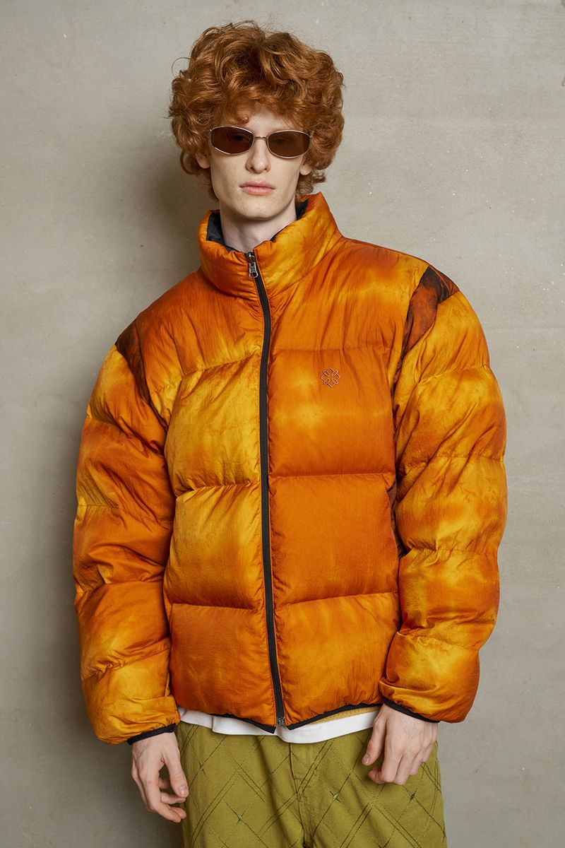 REVERSIBLE DOWN JACKET