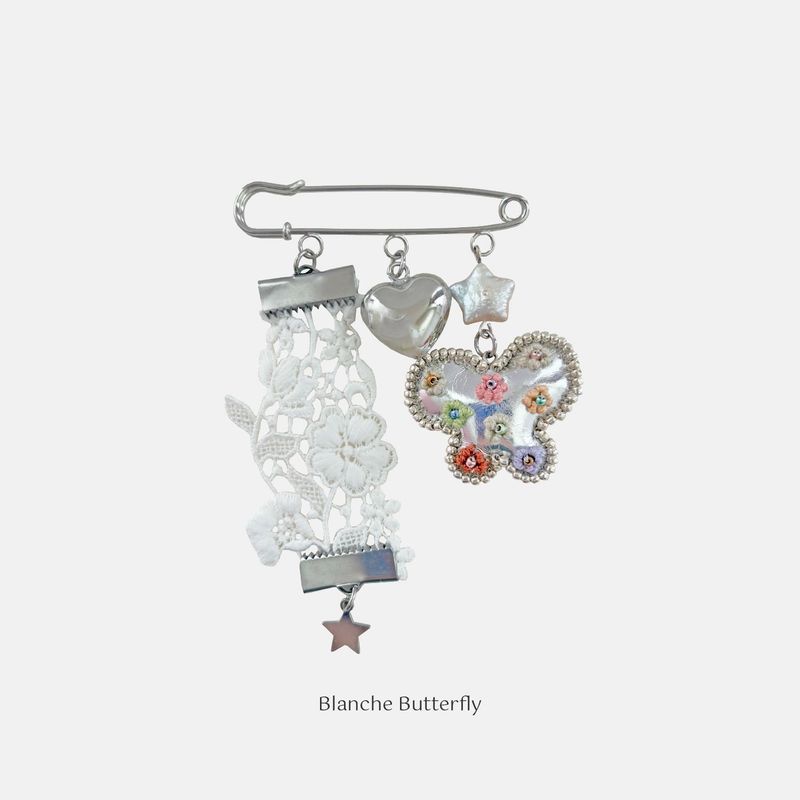 Blanche Flower 