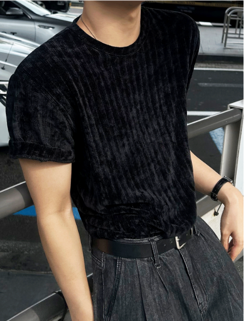Belloa Round Short Sleeve T-Shirt