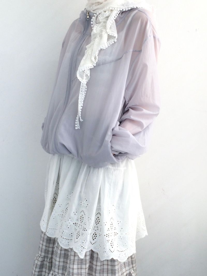 Light touch cropped hooded jacket