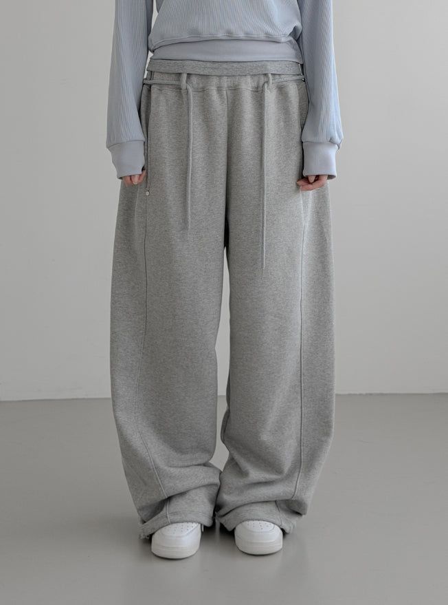mnem（ムネム）の「(Unisex) Drick Strap Belt Sweatpants（Pants）」