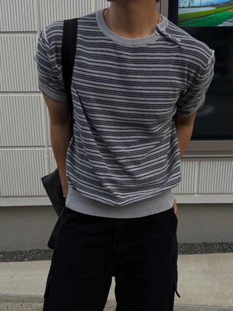 AVAND(アバンド)の「Lek danjara henley neck short sleeve t-shirt(Tops)」