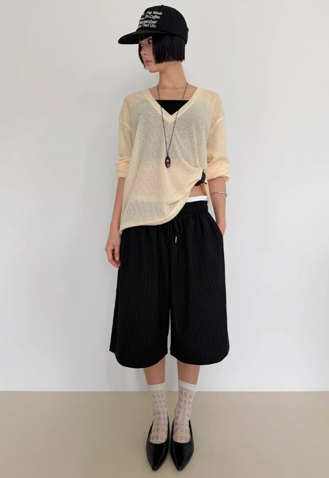 LINEN DEEP V-NECK KNIT