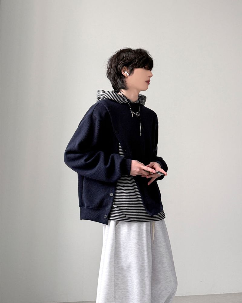 Older Slash Crop Knit