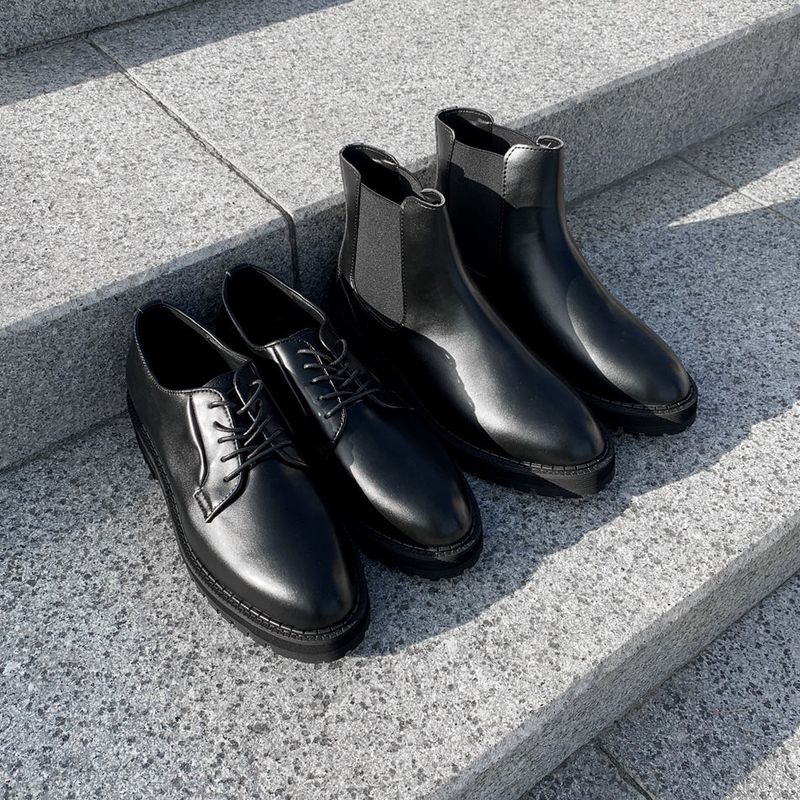 55 Chelsea Boots