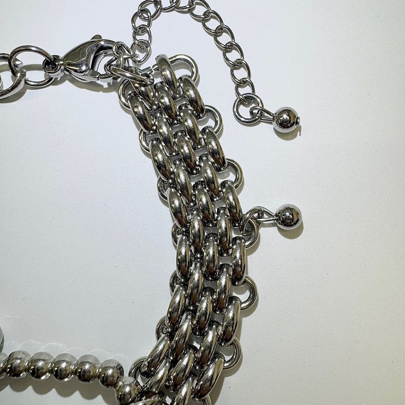 Hardcore bracelet.09