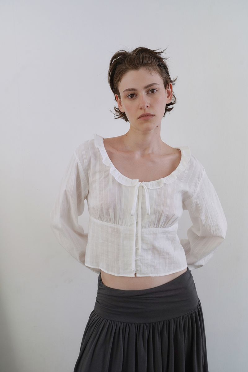 Butter frill blouse_ivory