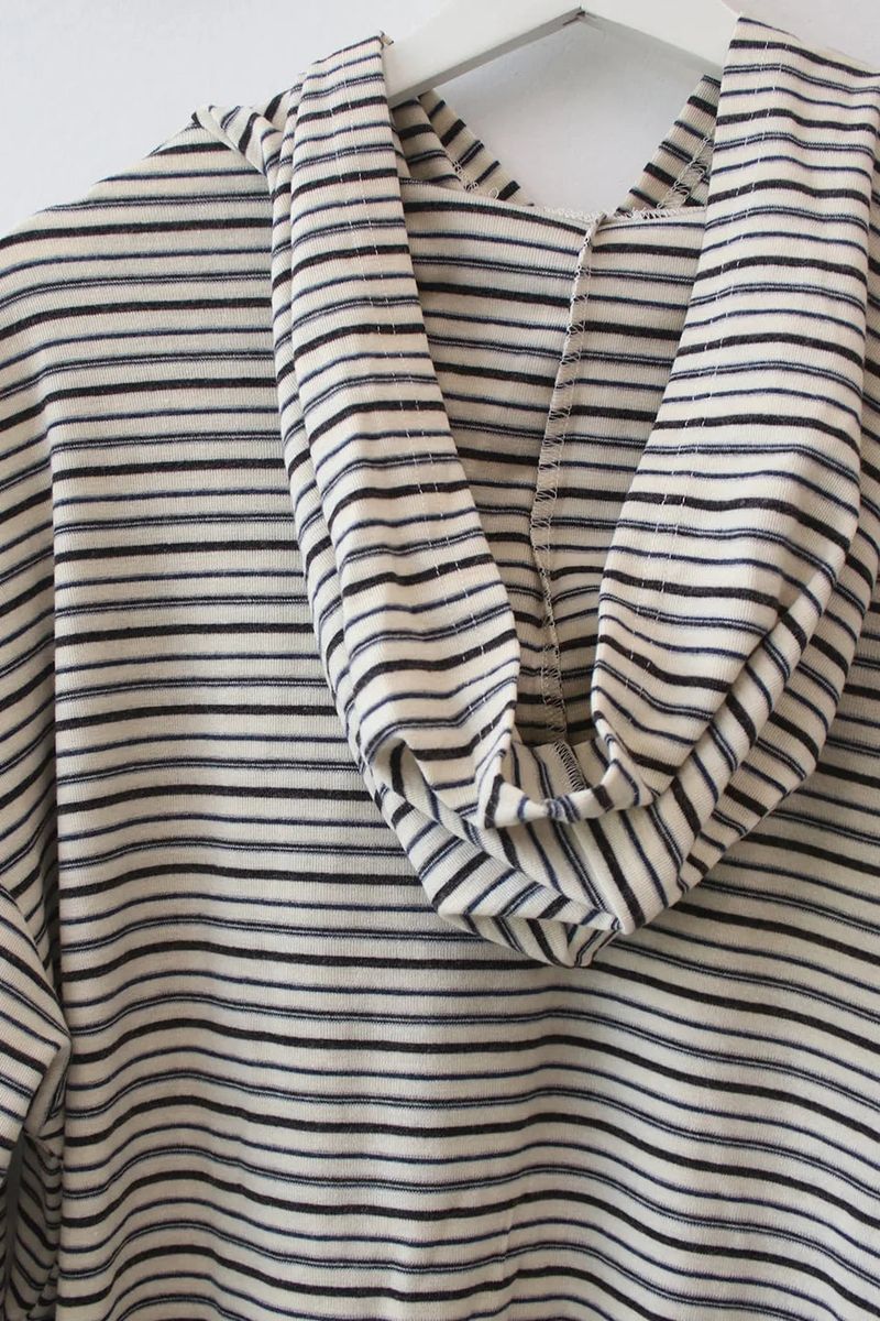 tension stripe hood T