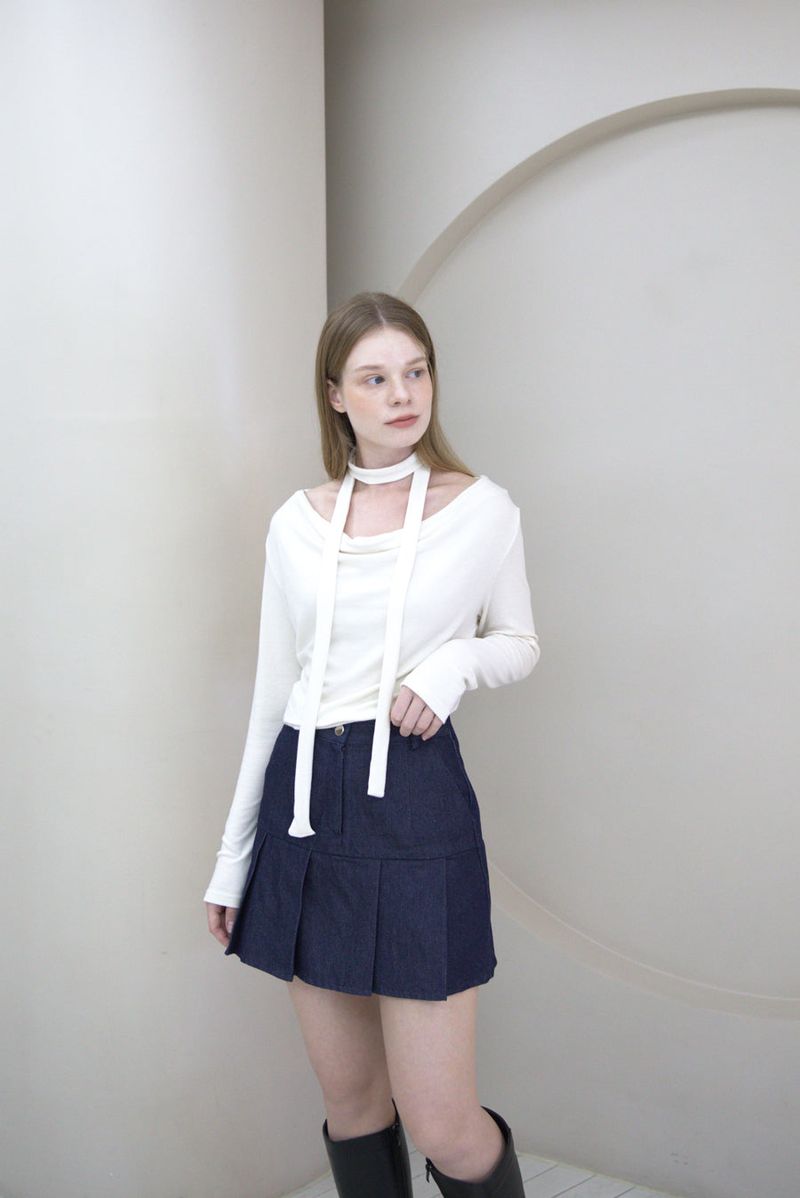 cattline(カトリーヌ)の「Drape Shirring Muffler T-shirt Ivory(Tops)」